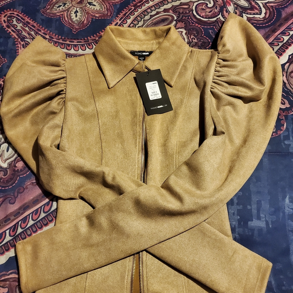 Tan suede jacket - Picture 3 of 3
